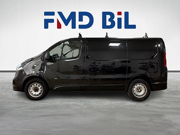 Opel Vivaro 2 of 5