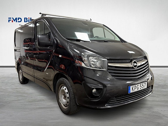 Opel Vivaro 5 of 5