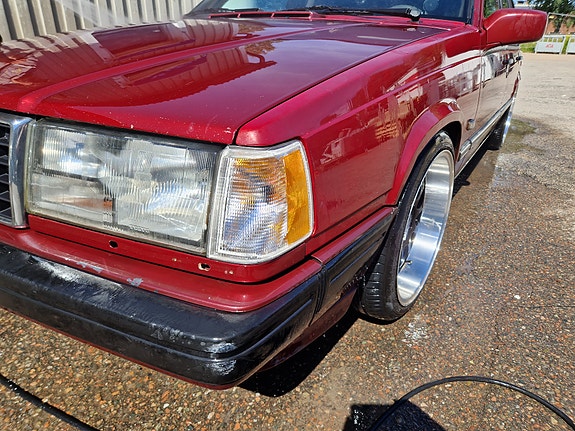 Volvo 940 2 of 10