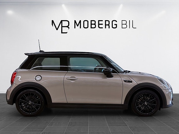 MINI Cooper S 4 of 14
