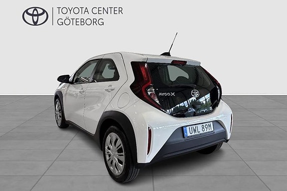 Toyota Aygo X 3 of 11