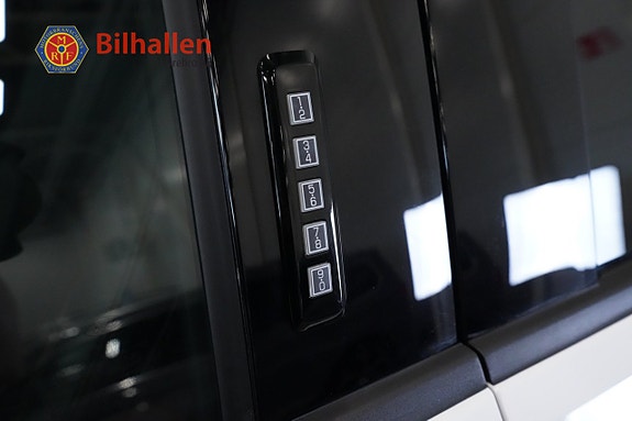 Ford F-150 25 of 30