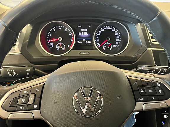 Volkswagen Tiguan 12 of 12