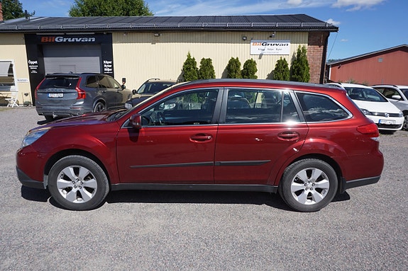 Subaru Outback 4 of 5