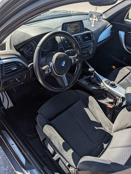 BMW 118d 8 of 9