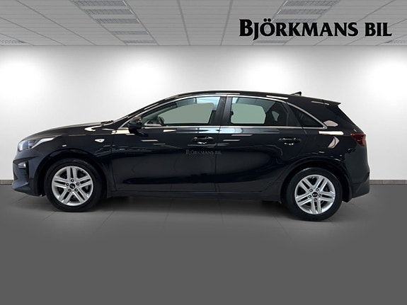 Kia Ceed 4 of 5