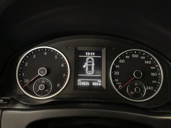 Volkswagen Tiguan 27 of 30