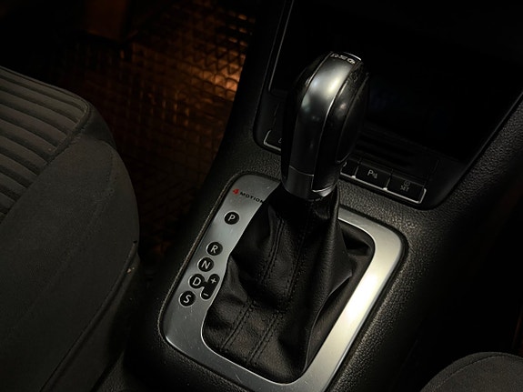 Volkswagen Tiguan 18 of 30
