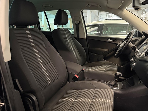 Volkswagen Tiguan 19 of 30