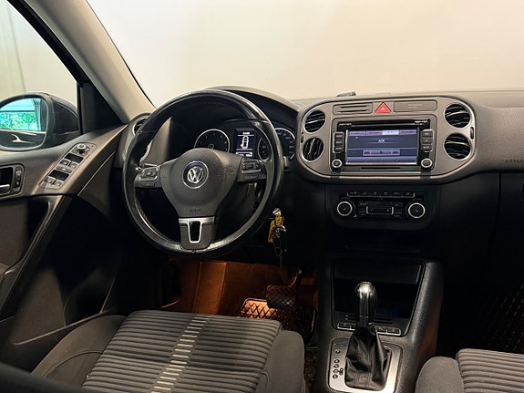 Volkswagen Tiguan 14 of 30