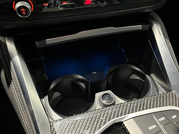 BMW i4 19 of 25