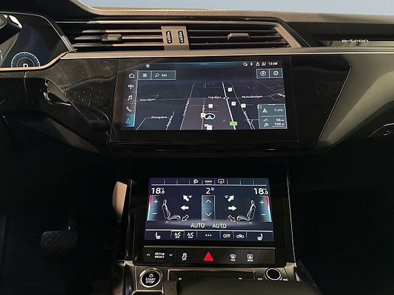 Audi e-tron 11 of 20