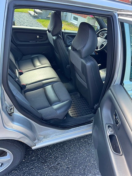 Volvo V70 5 of 5