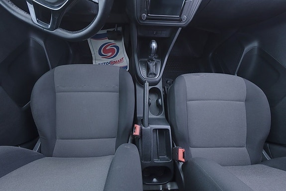 Volkswagen Caddy Maxi 9 of 14