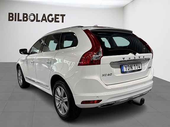 Volvo XC60 3 of 5