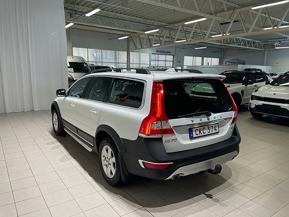 Volvo XC70 5 of 5