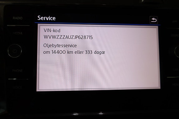 Volkswagen Golf Alltrack 13 of 14