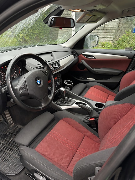 BMW X1 5 of 5