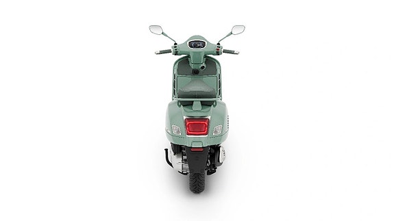 Vespa GTS 310 80th 4 of 5