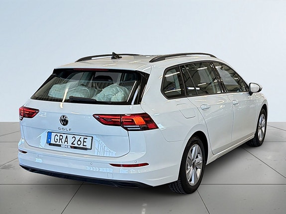 Volkswagen Golf VIII 6 of 20
