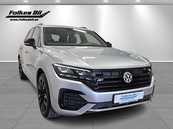 Volkswagen Touareg 3 of 5