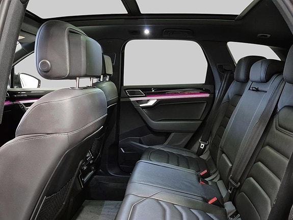 Volkswagen Touareg 20 of 24
