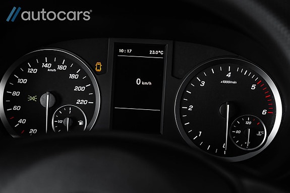 Mercedes-Benz Vito 110 22 of 28