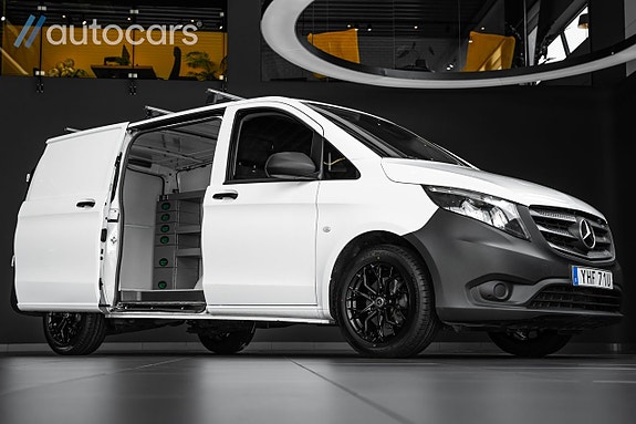 Mercedes-Benz Vito 110 2 of 28