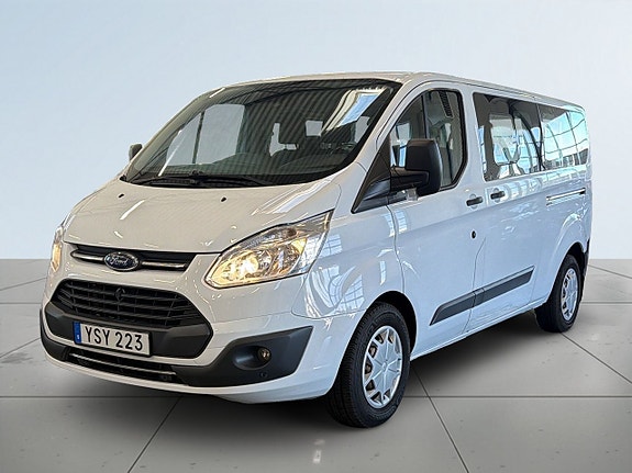Ford Custom Tourneo 15 of 19