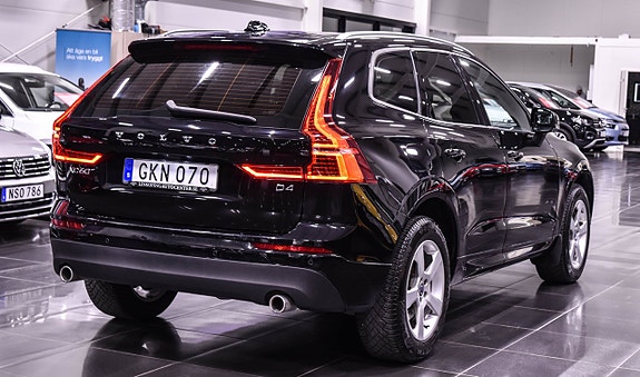 Volvo XC60 10 of 21