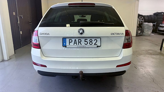 Skoda Octavia 5 of 18