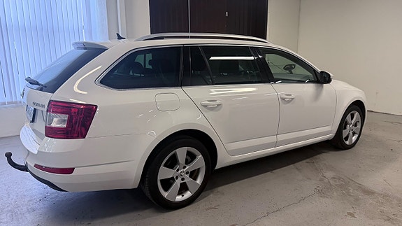 Skoda Octavia 6 of 18