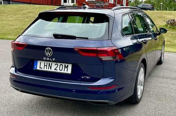 Volkswagen Golf VIII 11 of 20