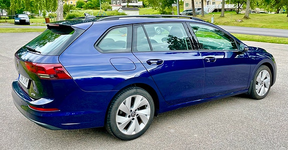 Volkswagen Golf VIII 5 of 5