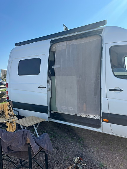 Mercedes-Benz Sprinter 17 of 17