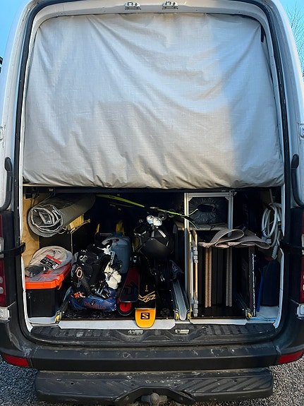Mercedes-Benz Sprinter 16 of 17