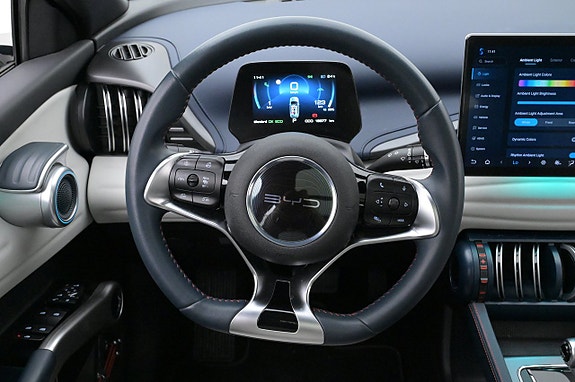 BYD Atto 3 7 of 27