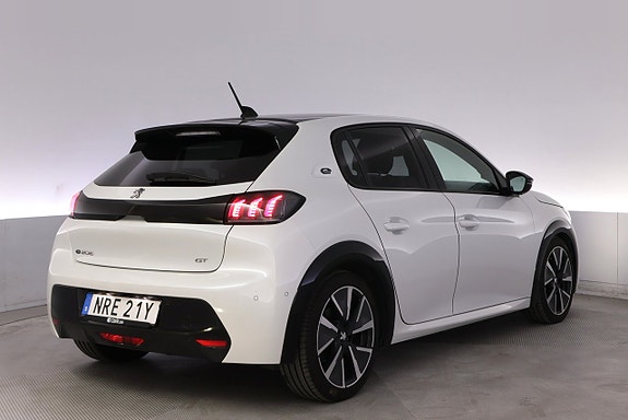 Peugeot e-208 5 of 5