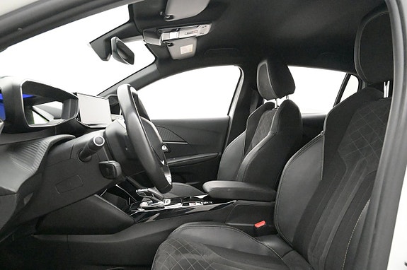 Peugeot e-208 11 of 27