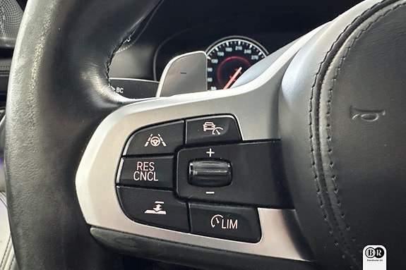 BMW M550i 17 of 22