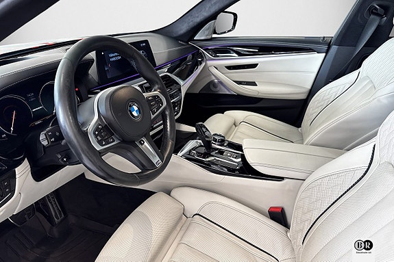 BMW M550i 7 of 22