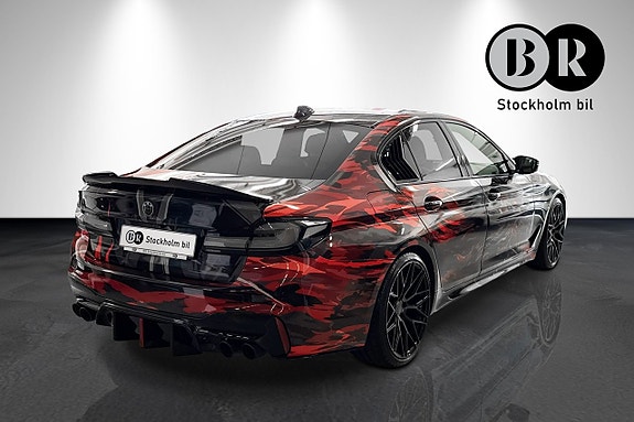 BMW M550i 3 of 22