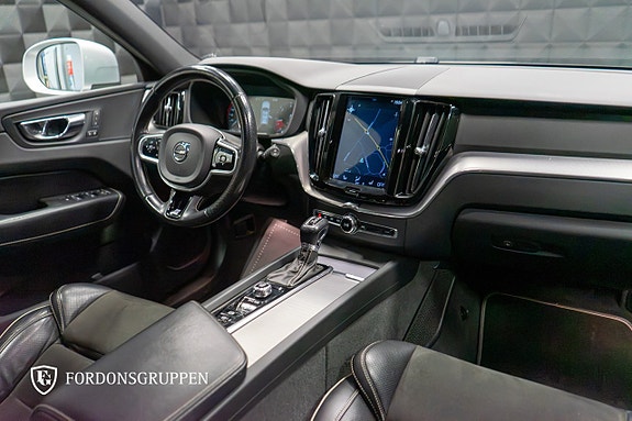 Volvo XC60 26 of 30