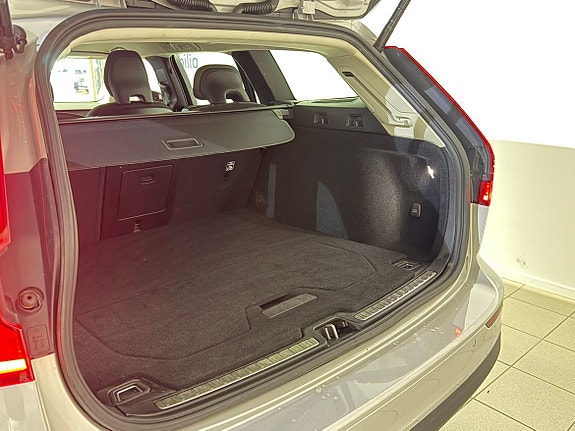 Volvo V60 5 of 5
