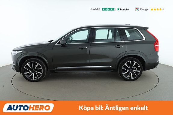 Volvo XC90 2 of 5
