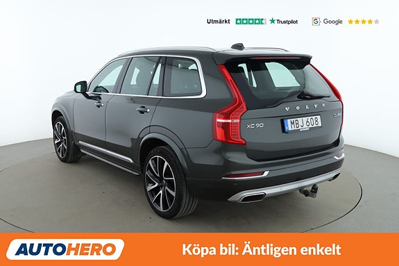 Volvo XC90 3 of 5