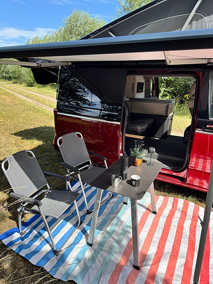 Volkswagen California 7 of 15