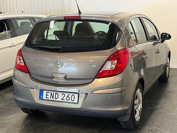 Opel Corsa 4 of 5