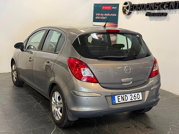 Opel Corsa 2 of 5