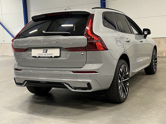Volvo XC60 4 of 5